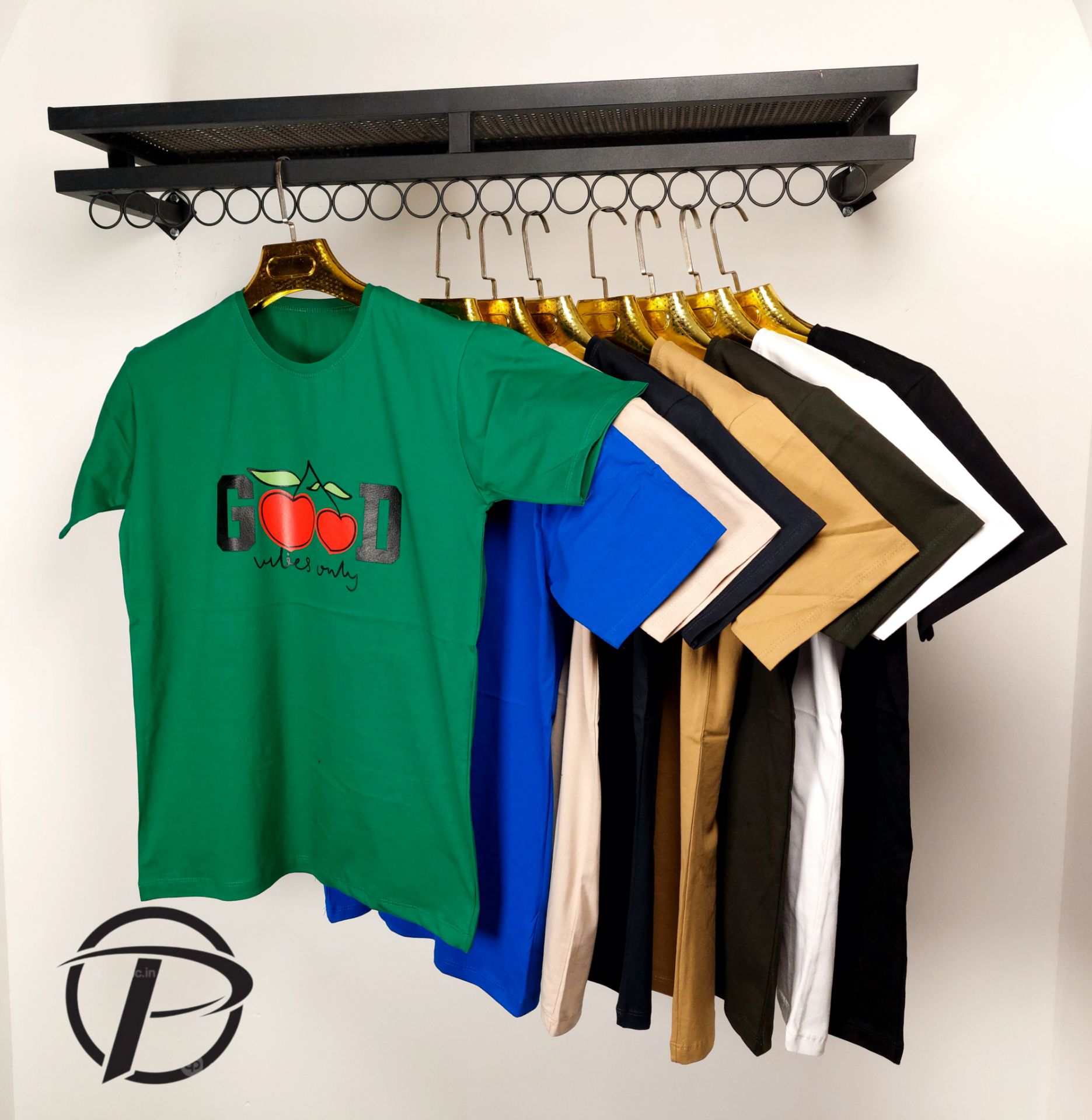 تیشرت نخ پنبه قواره بزرگ زنانه